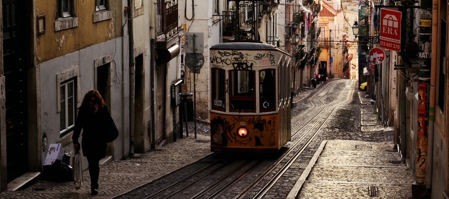 Best weekend getaways in the streets of Lisbon
